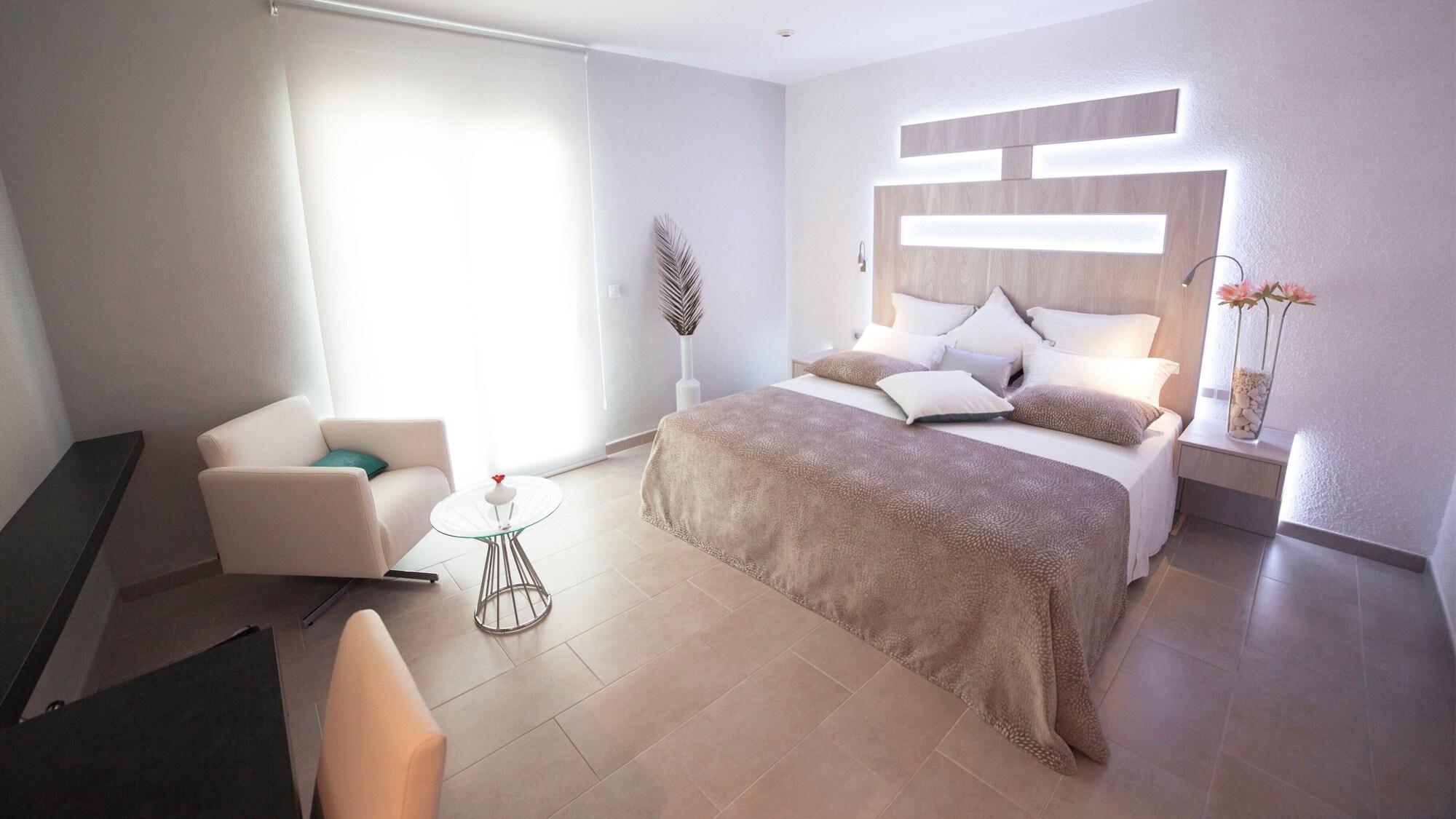 Hotel Vistabella Roses Eksteriør bilde