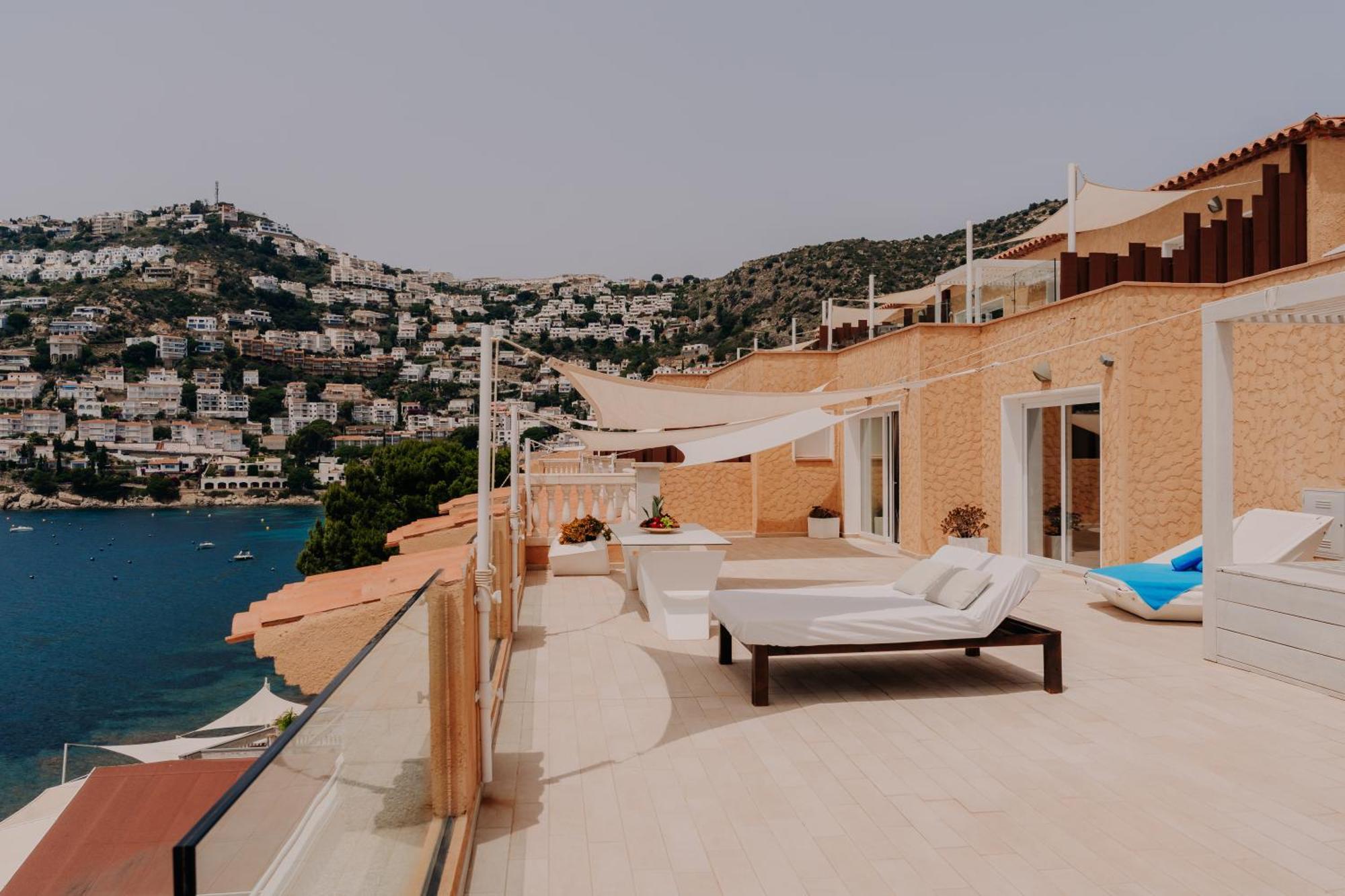 Hotel Vistabella Roses Eksteriør bilde