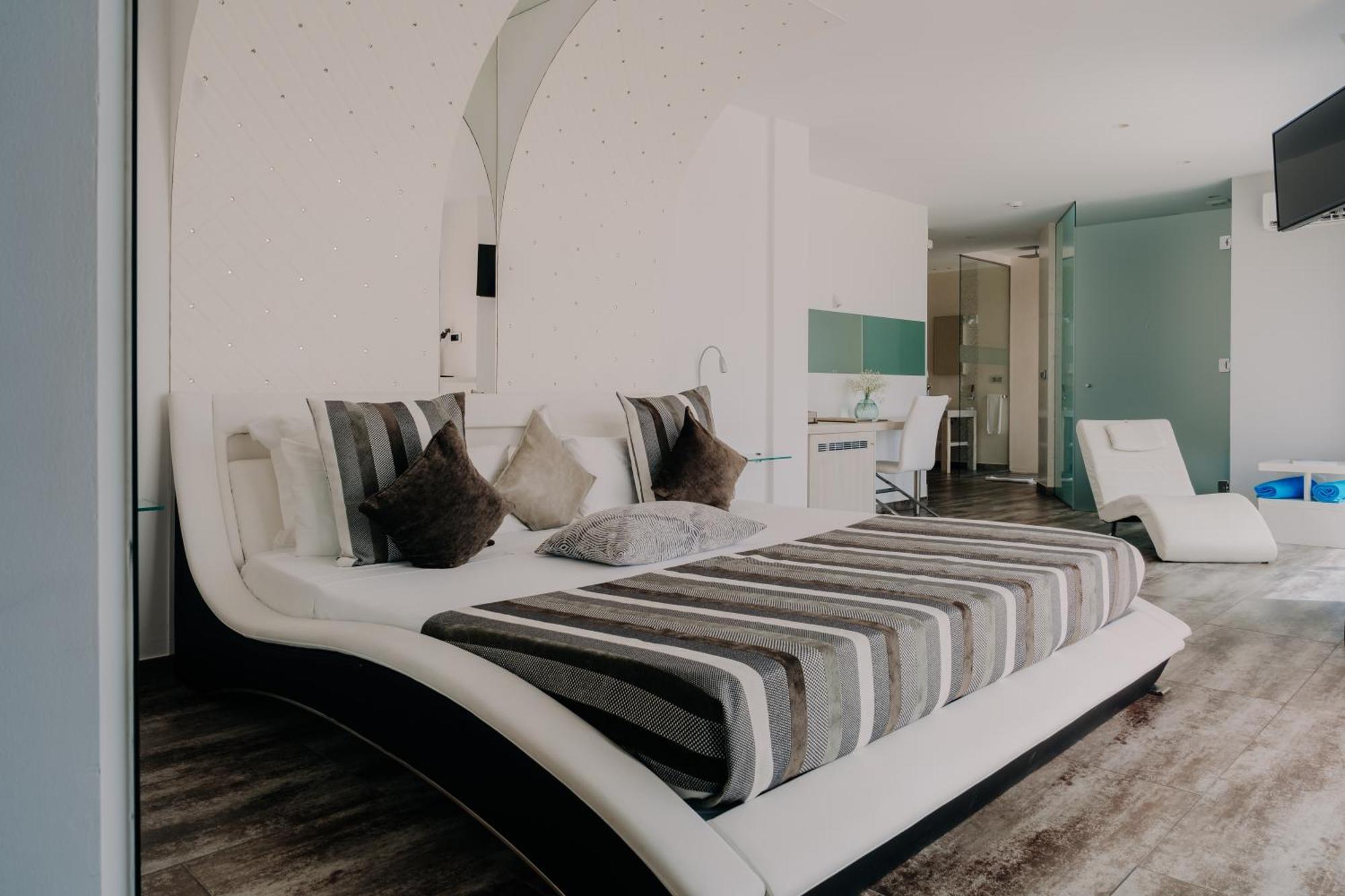 Hotel Vistabella Roses Rom bilde