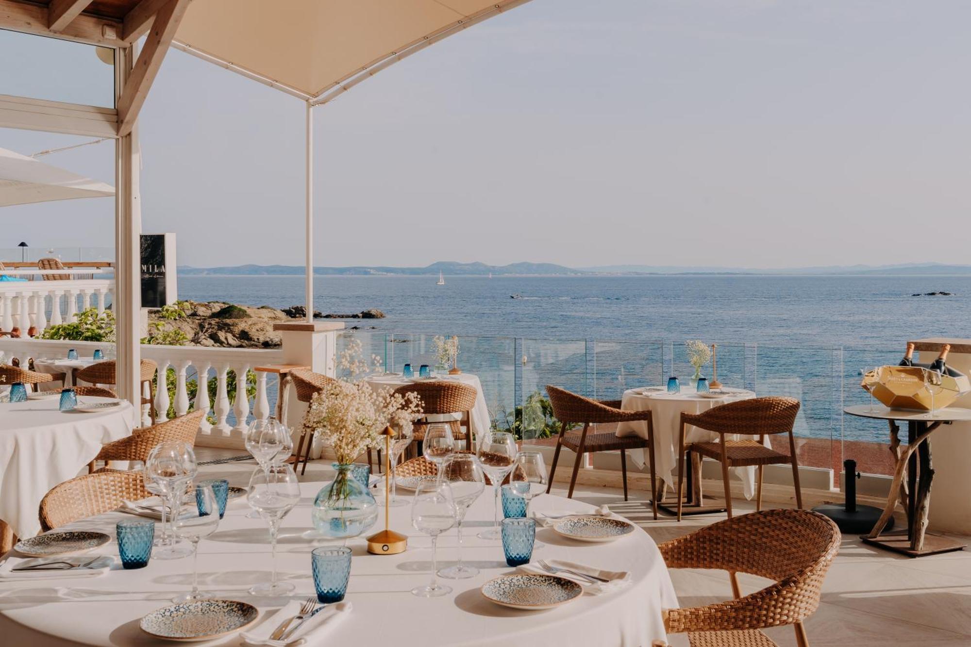 Hotel Vistabella Roses Eksteriør bilde