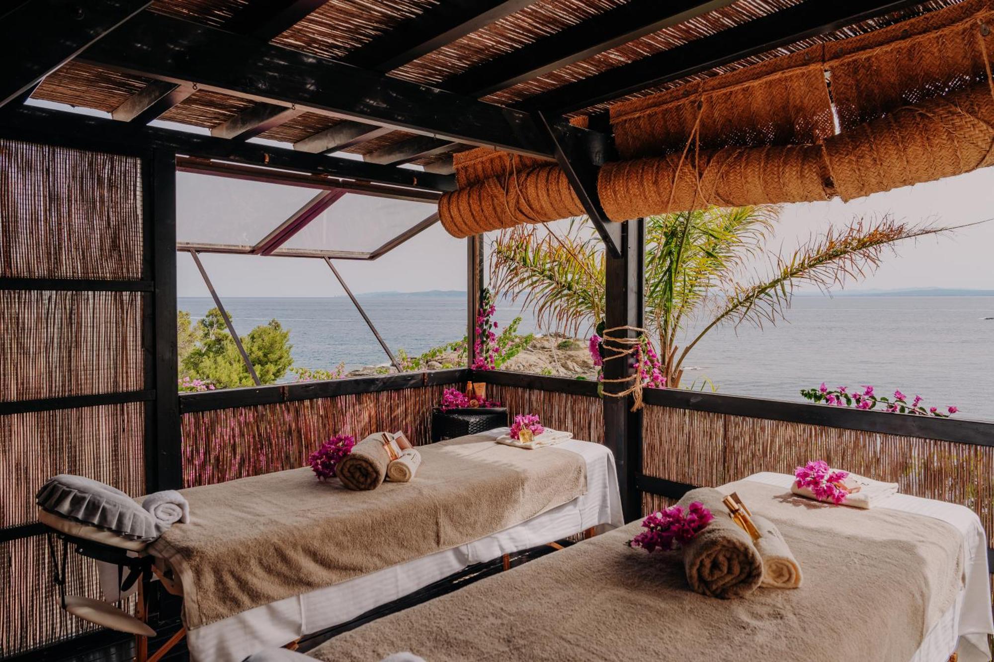 Hotel Vistabella Roses Eksteriør bilde